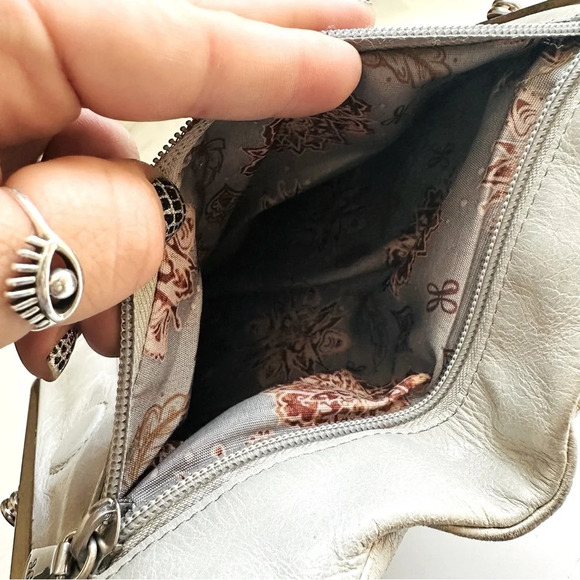 Hobo International Lauren Clutch Wallet - Picture 11 of 13